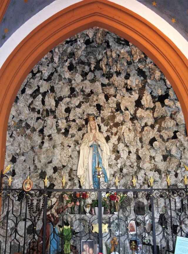Lourdes-Kapelle in den Arkaden