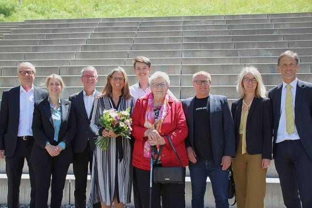 Die Jury und der Preisträger des Paulinerpreises 2022