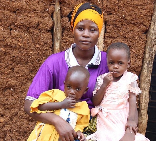 SAMMLUNG BRUDER UND SCHWESTER IN NOT