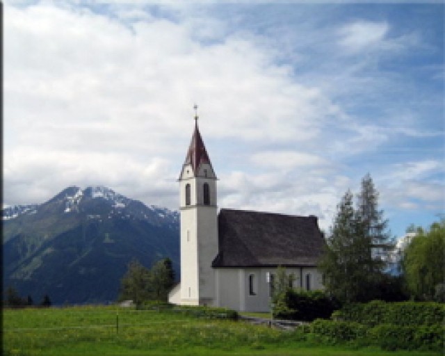 kirche_moesern_1.jpg