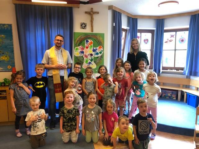 Besuch im Kindergarten Burgstall