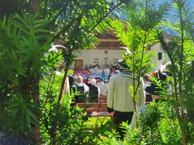 Festmesse am Pavillon