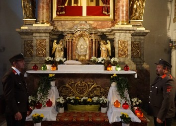 Grabwache der Aschauer Feuerwehr